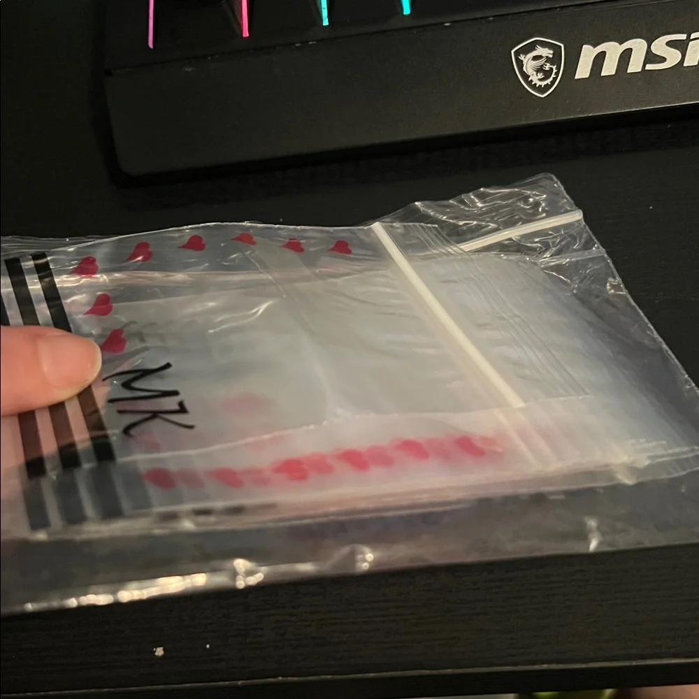 21ct Clear Baggie with Pink Heart Accents and Black Stripe MK accent.